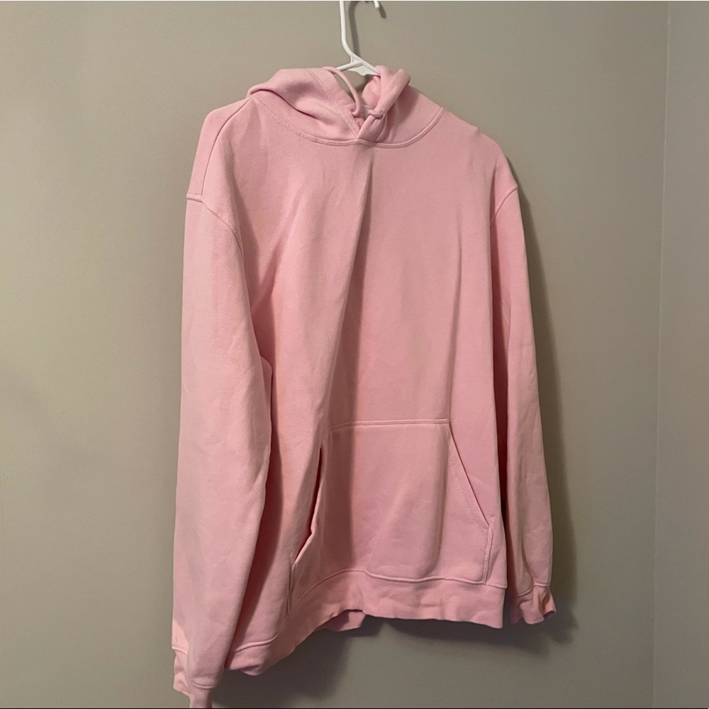 H&M Men’s M Baby Pink Hoodie
